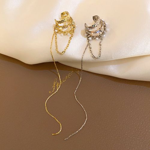 Minimal No Piercing Pearl Tassel Ear Cuffs | HE5891